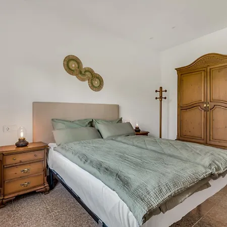 Daniel - Pool - Aussenkueche - Garten Dom wakacyjny Pollensa