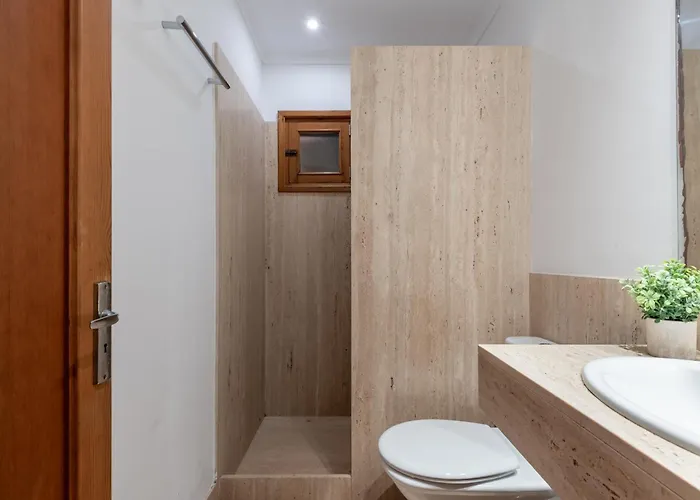 Дом отдыха Daniel - Pool - Aussenkueche - Garten