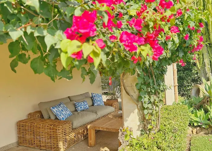 Daniel - Pool - Aussenkueche - Garten Дом отдыха